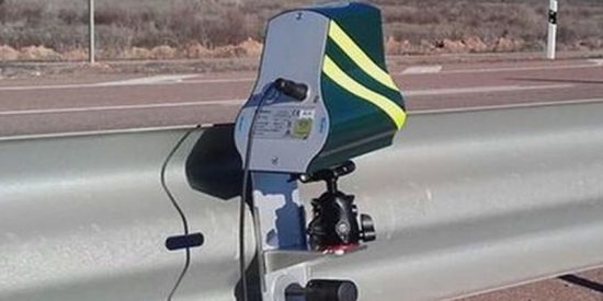 Tremendo 'palo' a la DGT por no aplicar el margen de error de los radares en las multas de velocidad