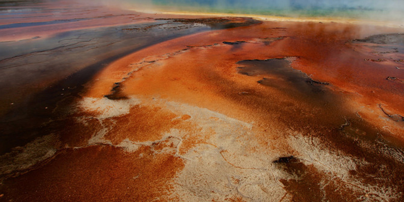 El &ldquo;tap&oacute;n&rdquo; de magma bajo Yellowstone: el sorprendente hallazgo que reescribe la historia del supervolc&aacute;n