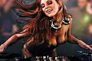 &iexcl;Atenci&oacute;n DJs!: No puedes pasar ni un d&iacute;a m&aacute;s sin saber esto sobre las cajas de ritmos