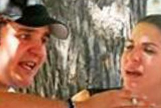 Bronca barriobajera entre Froil&aacute;n y su ex novia en plena calle; gritos, reproches y un corte de mangas de propina