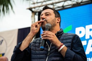 Salvini continúa su guerra contra el papa Francisco por los inmigrantes