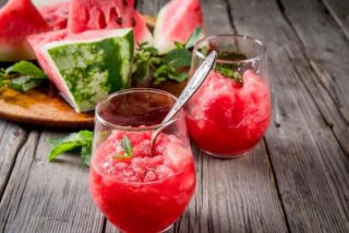 Los mejores 5 zumos de fruta para sobrevivir a un verano asfixiante