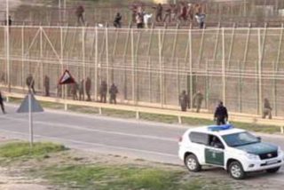 Es incongruente pedir asilo político al tiempo que cometen delitos contra los agentes fronterizos en Ceuta