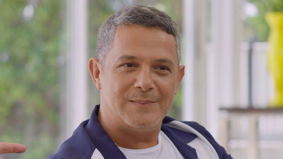 Alejandro Sanz deja 'tiritando' a Terelu Campos con su comentario sobre el titular de la exclusiva de Lecturas