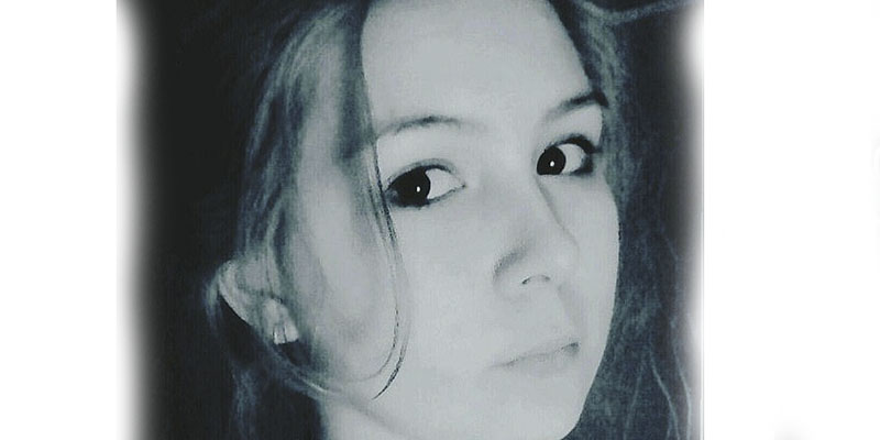 Dos chicas celosas desfiguran y estrangulan hasta la muerte a esta compa&ntilde;era por ser demasiado atractiva