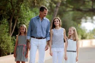 Vacaciones Reales: Felipe VI 'en funci&oacute;n de lo que haga falta' y un viaje de inc&oacute;gnito con la Reina Letizia
