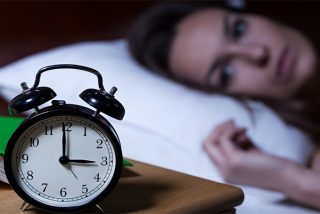 &iquest;Tienes insomnio? Esta es la mejor postura de yoga para combatirlo