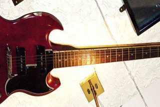 La Gibson SG; una guitarra poderosa
