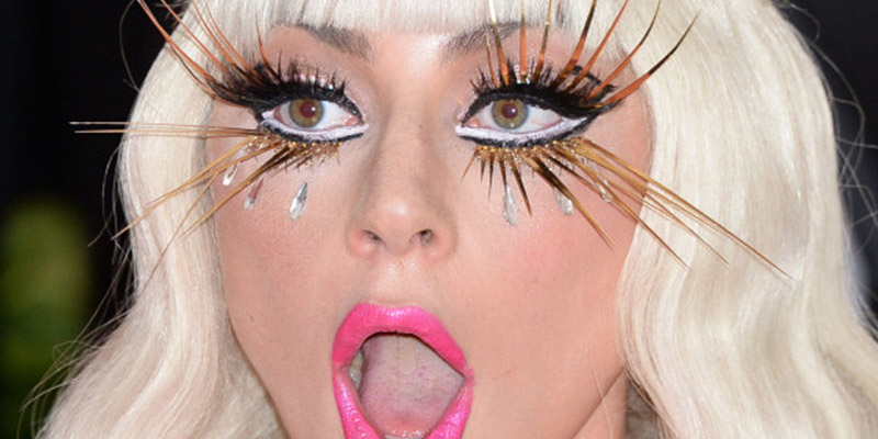 As&iacute; son los ba&ntilde;os en agua helada que se da completamente desnuda Lady Gaga