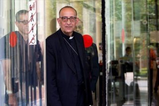 El cardenal Omella declara por una presunta falsificación de documentos
