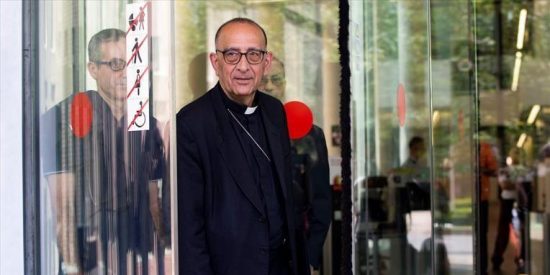 El cardenal Omella declara por una presunta falsificación de documentos