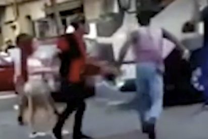 Dos cobardes dan esta paliza a un camionero que quiso evitar una agresi&oacute;n machista en Hospitalet