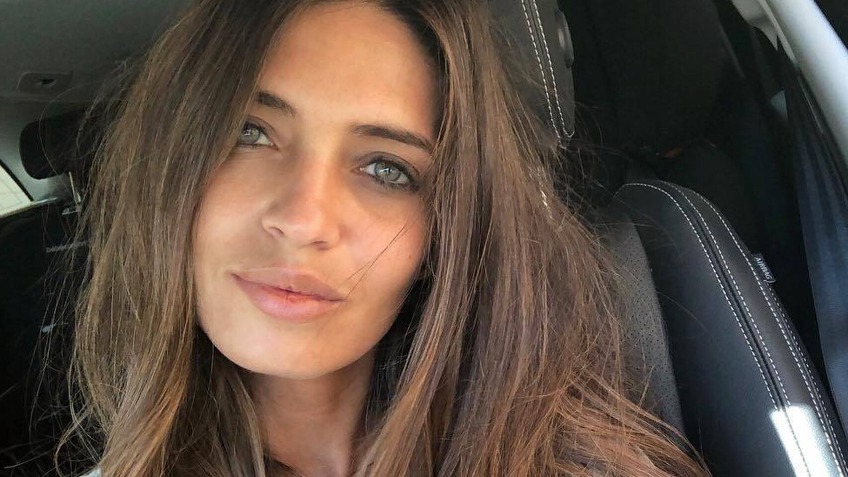 Sara Carbonero: Entre el amor y la nostalgia en su escapada a Gran Canaria