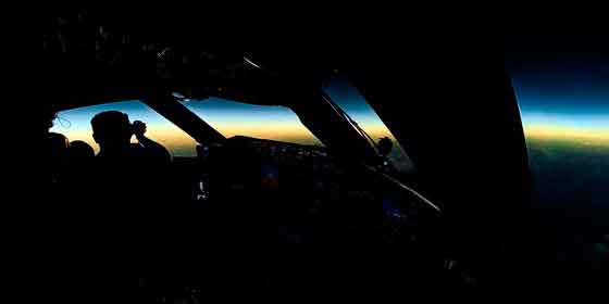 Un vuelo de LATAM Airlines ha sido el único en el mundo en seguir la sombra del eclipse total
