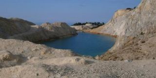 Enrique Ortega Giron&eacute;s: "Sobre el nuevo yacimiento espa&ntilde;ol de wolframio y las lecciones que de su historia debieran derivarse"