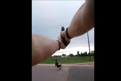 La Polic&iacute;a da a conocer im&aacute;genes que podr&iacute;an esclarecer la muerte de un joven tiroteado por la espalda por un oficial estadounidense