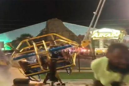 La rotura del cable de una atracci&oacute;n en un parque provoca un accidente del que logran sobrevivir dos personas