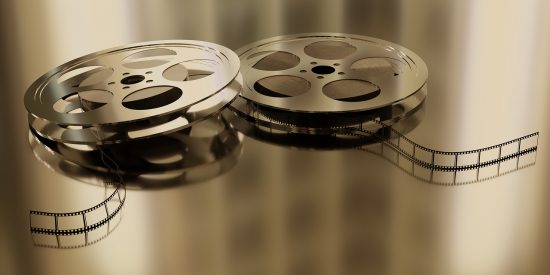 Series y películas que deberías ver antes de que acabe el verano