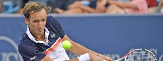 El ruso Medvedev se carga al maestro Djokovic en semifinales de Cincinnati
