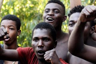 Los obispos alertan sobre esos partidos que instigan a 'defenderse' de los inmigrantes