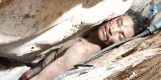 As&iacute; fue el dram&aacute;tico rescate de un hombre atrapado entre dos rocas en una cueva de Camboya