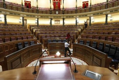 &iexcl;Vacaciones en el Congreso! Los asesores de diputados crecen como hongos y los portavoces cobran pluses sin trabajar