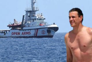 ABC y ‘El Mundo’ cocinan al “pollo sin cabeza Sánchez” por sus bandazos y frialdad con el Open Arms