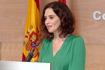 D&iacute;az Ayuso sorprende con un vestido de Oysho que puede ser tuyo por menos de lo que imaginas