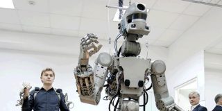 El robot humanoide FEDOR "vuelve a casa" tras su estancia en la Estaci&oacute;n Espacial Internacional