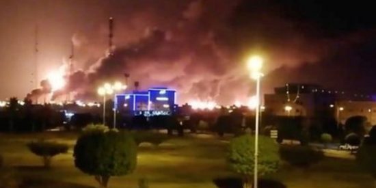 Arabia Saudita baja a la mitad la producci&oacute;n de crudo y gas tras ataques con drones contra sus instalaciones petroleras