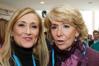 Cifuentes, imputada con Aguirre en la P&uacute;nica, lanza este inquietante mensaje desde Escocia: "Los fantasmas est&aacute;n en Madrid"