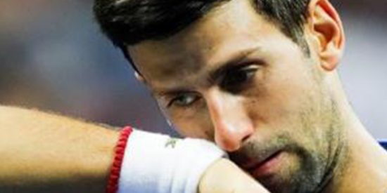 Djokovic obligado a abandonar tras lesionarse y quedar eliminado en octavos del US Open