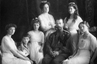 El asesinato del zar Nicol&aacute;s II y el exterminio de la familia Romanov