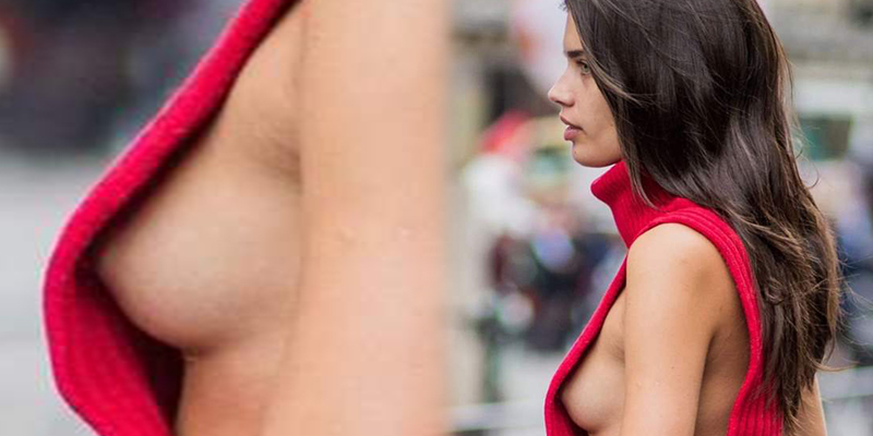 Los pechitos de Sara Sampaio alegran a la triste Venecia