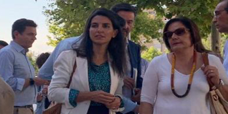 Monasterio afirma que una persona que haya sido okupa no puede tener derecho a recibir ayudas sociales