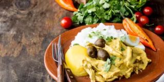 Aj&iacute; de gallina peruano