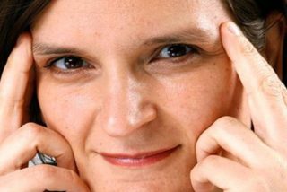 As&iacute; es Esther Duflo, la segunda mujer que recibe el Nobel de Econom&iacute;a y la ganadora m&aacute;s joven de la historia