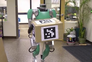As&iacute; es el robot de Boston Dynamics que puede cargar cajas