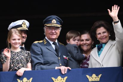 &iquest;Por qu&eacute; el rey Carlos Gustavo de Suecia ha excluido a cinco de sus nietos de la Casa Real?