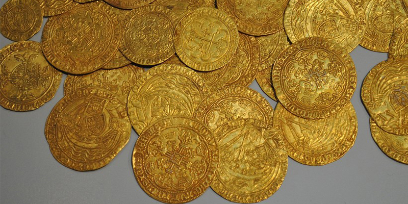 Monedas de oro