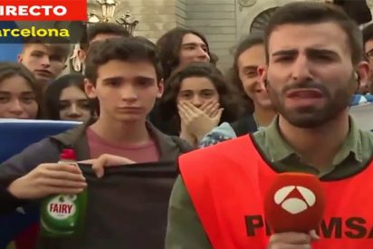 El bebedor 'indepe' de Fairy trolea en directo a Antena 3