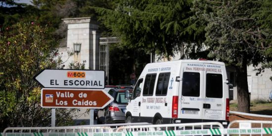 Se confirm&oacute; la hecatombe: el Gobierno convierte la exhumaci&oacute;n de Franco en un acto electoralista del PSOE