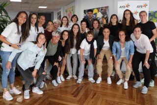 &iquest;Huelga de las futbolistas? 'Las chicas del bal&oacute;n' se sumerge en el convenio de las jugadoras de la Liga Iberdrola que sigue bloqueado