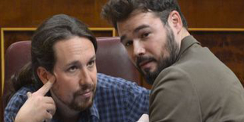 Iglesias despelleja a Rufi&aacute;n: "Juega todos los papeles; un d&iacute;a con la impresora y otro pareciendo portavoz del PSOE"