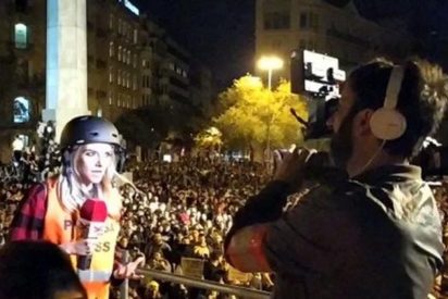 Catalu&ntilde;a: Los reporteros de las teles son tan 'progres', que les mean encima y dicen que est&aacute; lloviendo