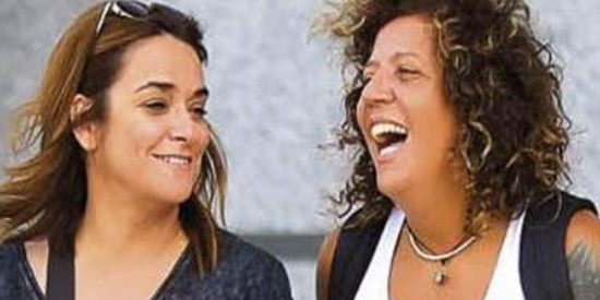 ¿Sabías que Rosana quería seguir con su ex novia a la vez que con Toñi Moreno pero la presentadora se negó?