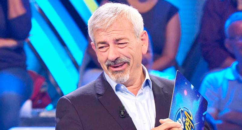 El incontenible ataque de risa de Carlos Sobera con una invitada de 'Volverte a ver'