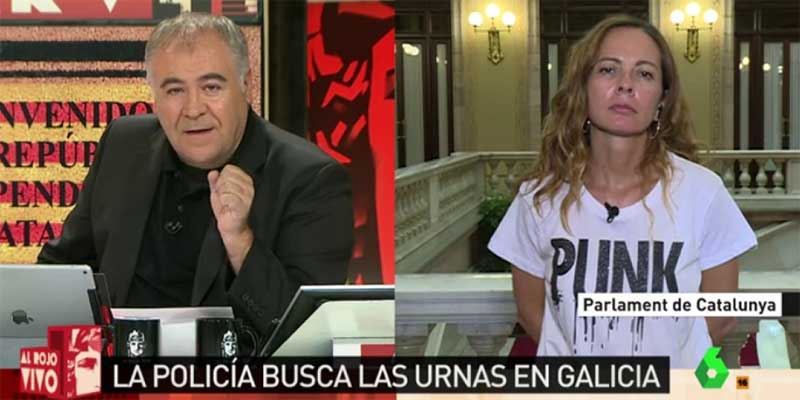 Esto es un no parar: la 'número dos' de Escolar comete un error de primero de carrera por defender a los violentos CDR