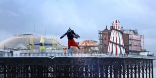 V&iacute;deo viral: Este Iron Man de la vida real bate un nuevo r&eacute;cord de velocidad con su 'jetpack'