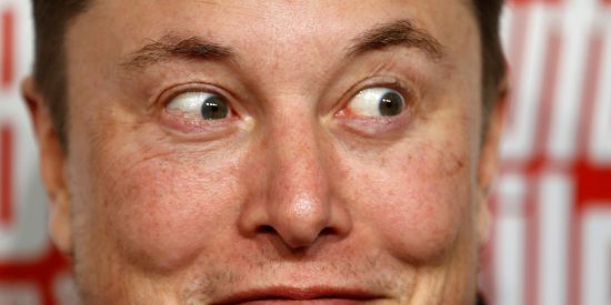 Ford reta a Elon Musk tras el video del Tesla Cybertruck que arrastra su camioneta F-150